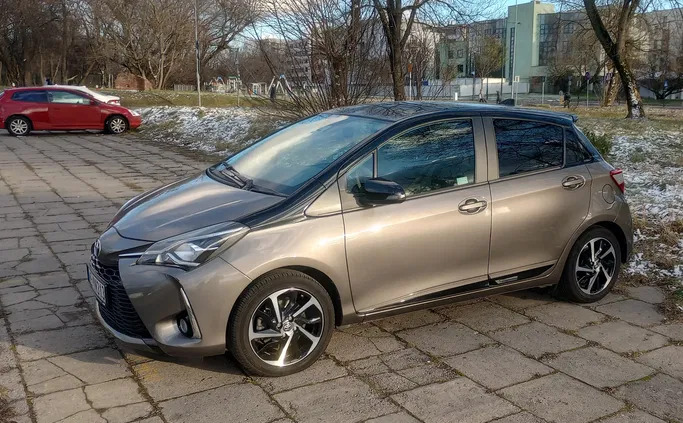 warmińsko-mazurskie Toyota Yaris cena 65900 przebieg: 28000, rok produkcji 2020 z Warszawa